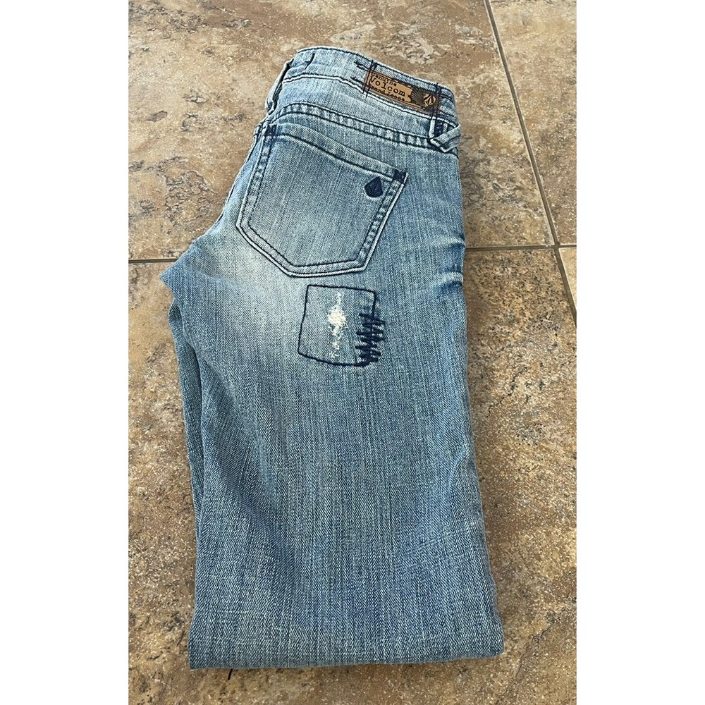 Volcom Skinny Jeans Genuine Women distressed  Jeans Size 00